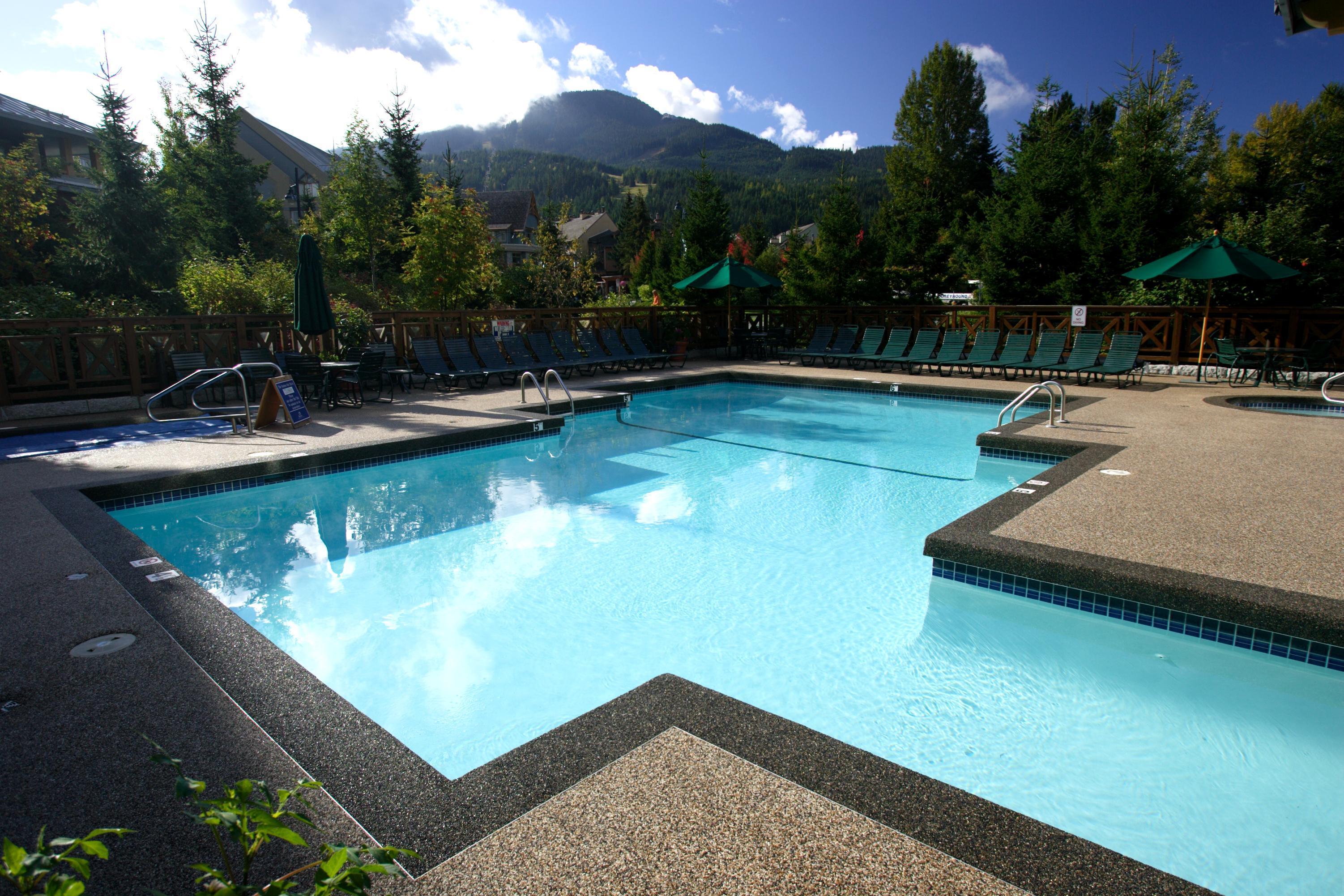 Delta Hotels By Marriott Whistler Village Suites Kültér fotó