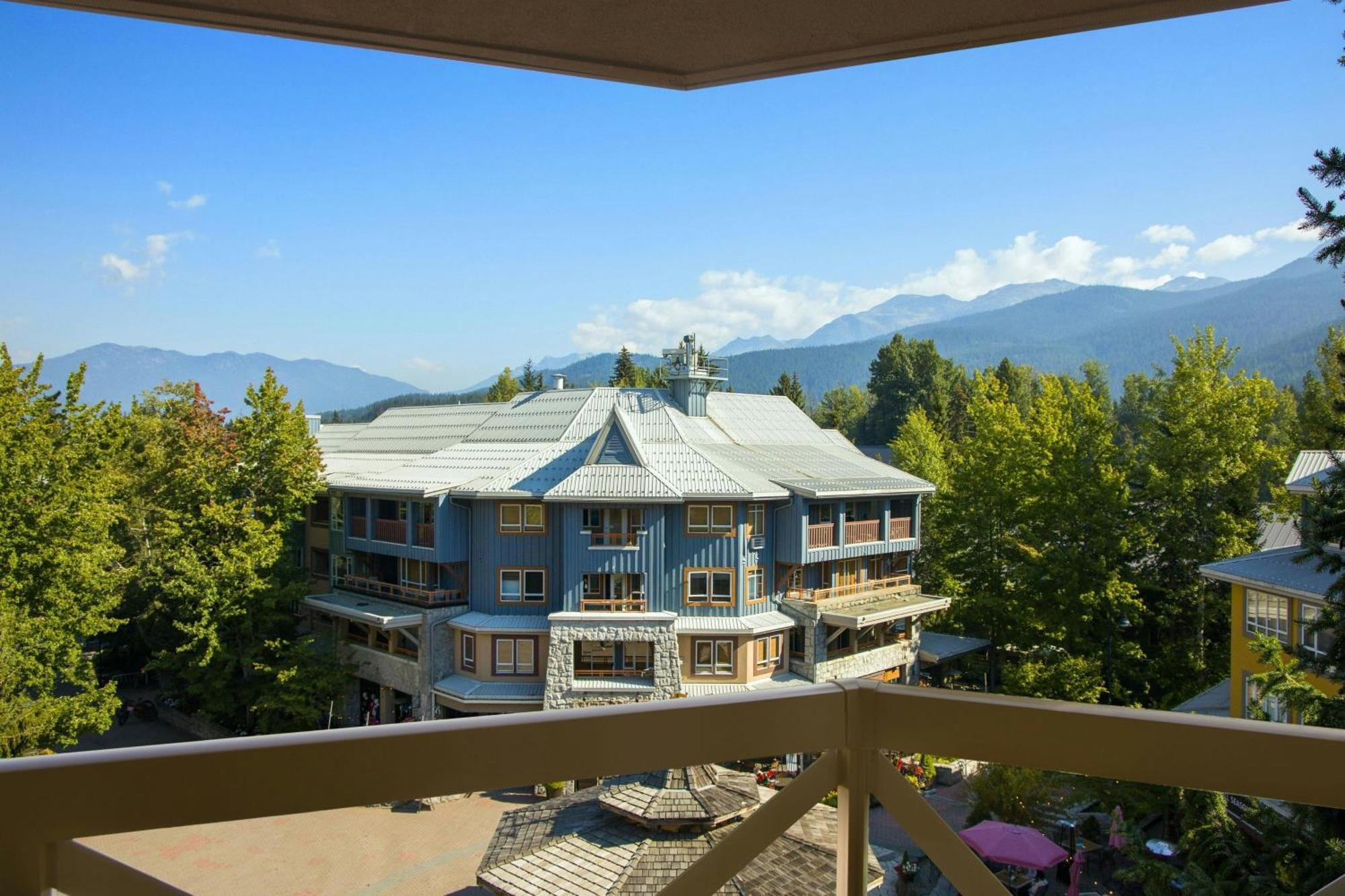 Delta Hotels By Marriott Whistler Village Suites Kültér fotó